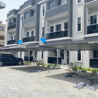 4 Bedroom Terrace with bBQ in Lekki Phase One.