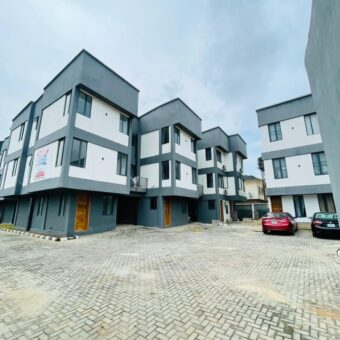 FOR RENT!!!   4Bedroom Terrace Duplex With BQ 