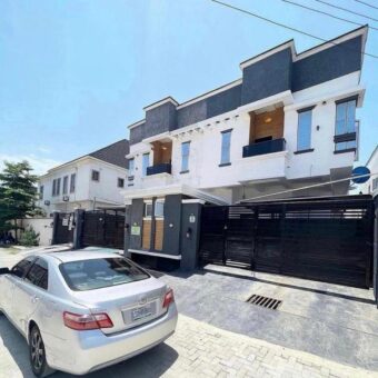 FOR RENT!!!  4Bedroom Semi Detached Duplex With