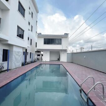 FOR RENT!!!  3Bedroom Apartment With Pool, Gym & Elevator (Ground flo