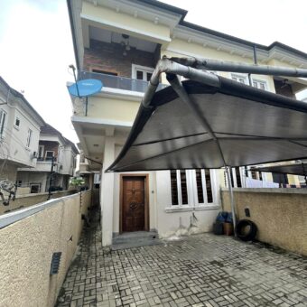 FOR RENT!!!    3Bedroom Semi Detached Duplex with A Bq